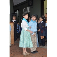 Día de la Cruz de los Milagros y el cumple del Colegio - Turno TARDE